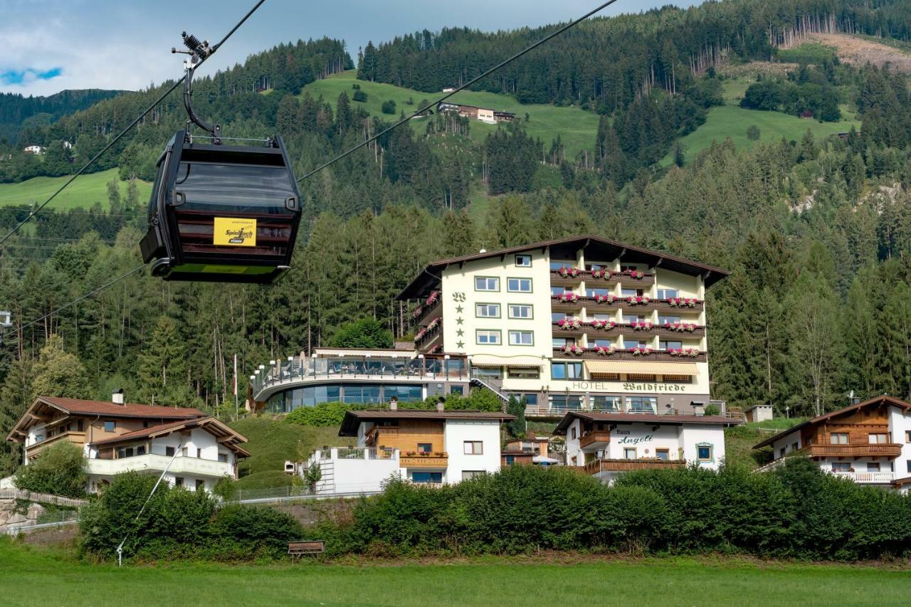 Hotel Waldfriede - Der Logenplatz Im Zillertal Fügen Zewnętrze zdjęcie